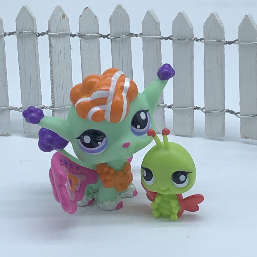 Littlest Pet Shop Shimmering Sky Fairies SunScape 2704 Ladybug 2705 Mint Green